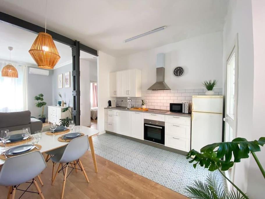 Apartamento Bright Flat Rosaleda Málaga Exterior foto